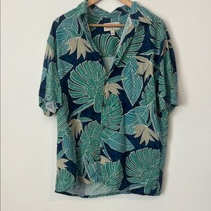 Blue & Green Tropical Leaf Print Men's Short Sleeve Button Down Shirt